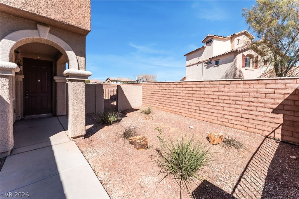 7532 Schuders Avenue, Las Vegas, NV 89178 — photo 3