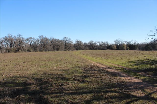 1223 County Road 429, Dime Box, TX 77853