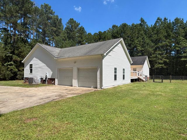 121 Scotts Pond Trail, Moncks Corner, SC 29461
