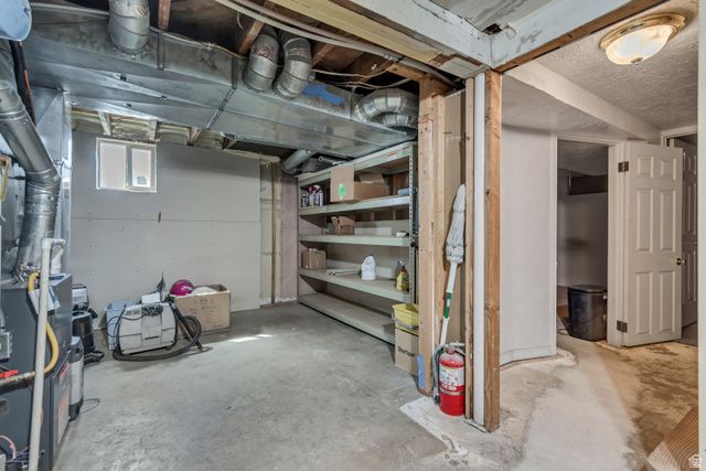 848 N OAKLEY ST, Salt Lake City, UT 84116