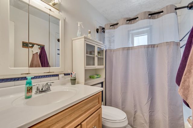 848 N OAKLEY ST, Salt Lake City, UT 84116