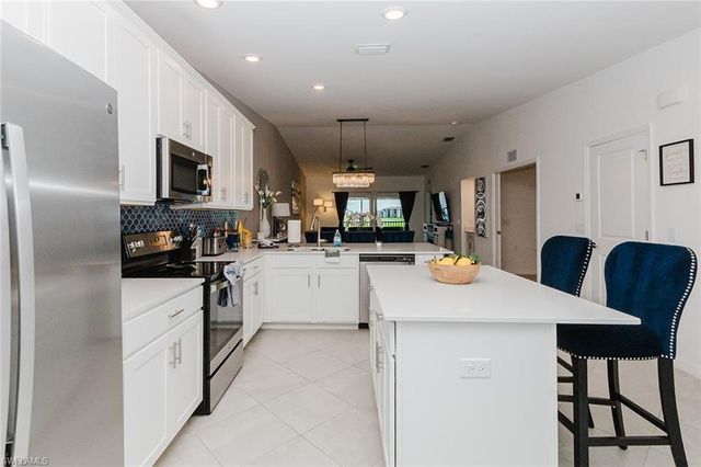 5427 Double Eagle CIR 2825, Ave Maria, FL 34142