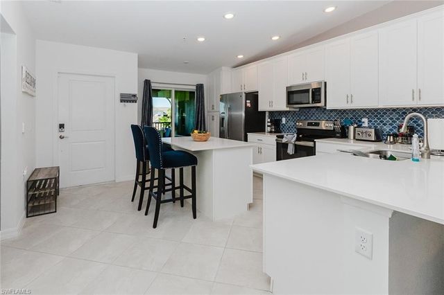 5427 Double Eagle CIR 2825, Ave Maria, FL 34142