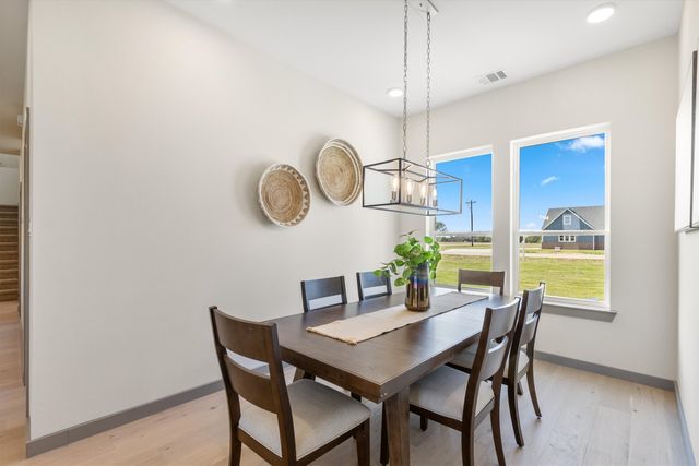 1561 Dixie Estates Way, Whitesboro, TX 76273