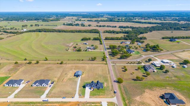 1561 Dixie Estates Way, Whitesboro, TX 76273