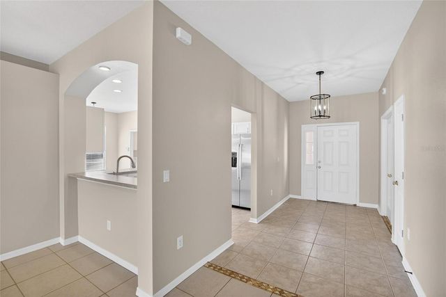 5714 HAWKGROVE PLACE, Lithia, FL 33547