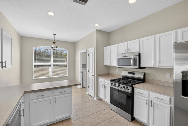 5714 HAWKGROVE PLACE, Lithia, FL 33547