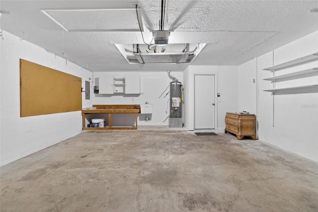 5714 HAWKGROVE PLACE, Lithia, FL 33547