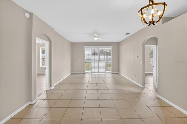 5714 HAWKGROVE PLACE, Lithia, FL 33547