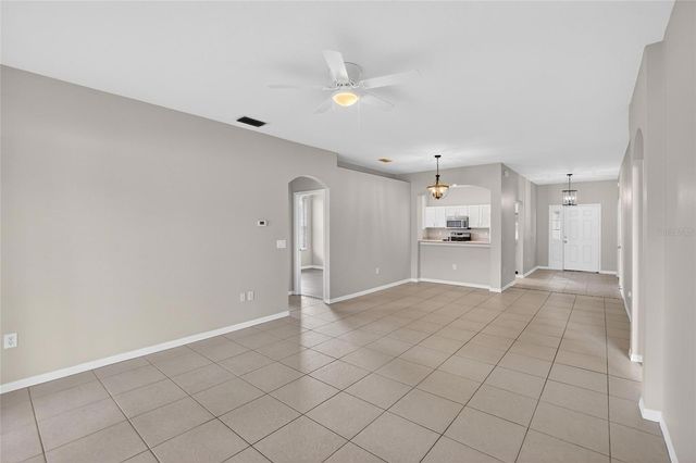 5714 HAWKGROVE PLACE, Lithia, FL 33547
