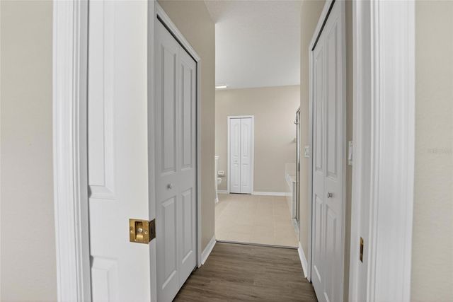 5714 HAWKGROVE PLACE, Lithia, FL 33547