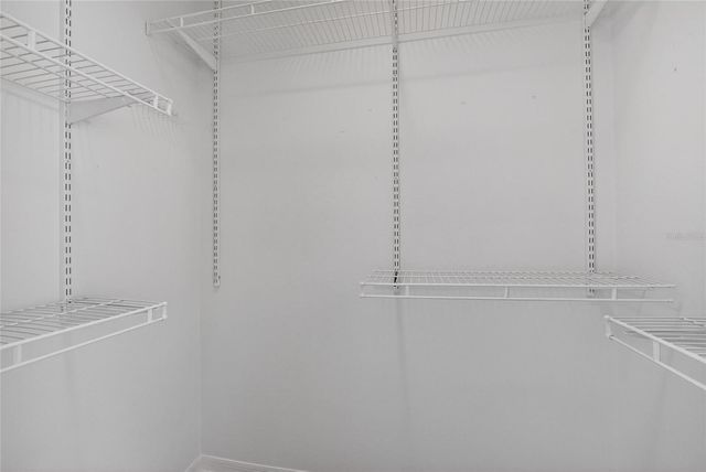 5714 HAWKGROVE PLACE, Lithia, FL 33547