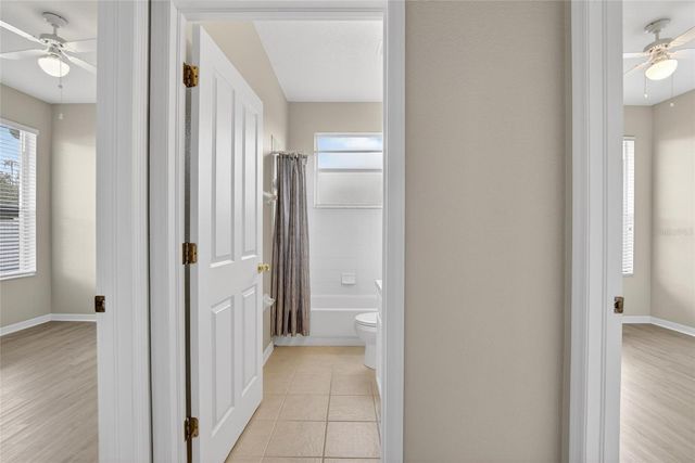 5714 HAWKGROVE PLACE, Lithia, FL 33547