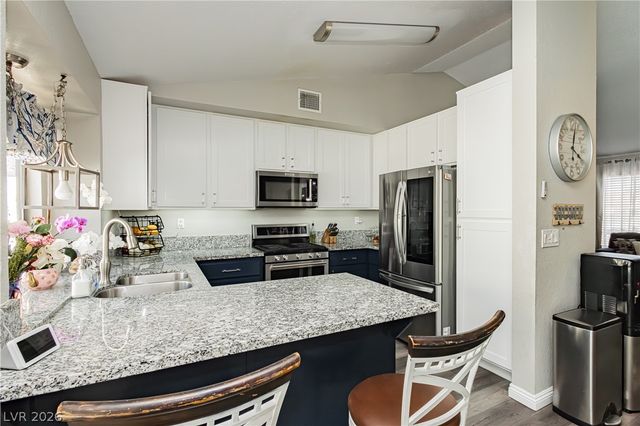 9308 Ricardo Lane, Las Vegas, NV 89117