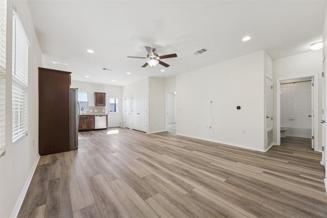 6401 Graymont DR, Austin, TX 78754