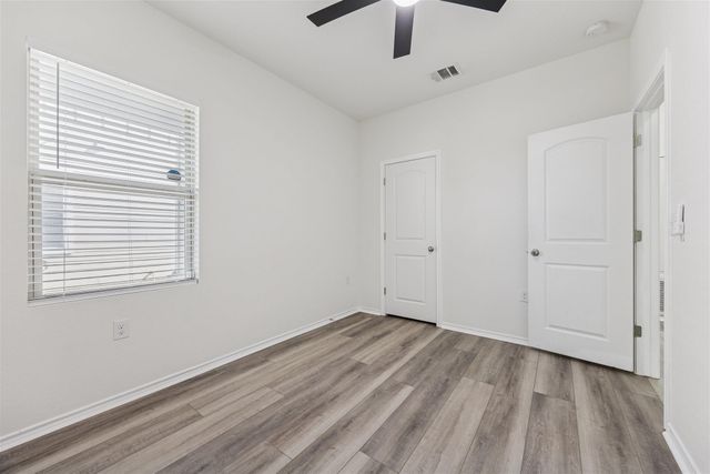 6401 Graymont DR, Austin, TX 78754
