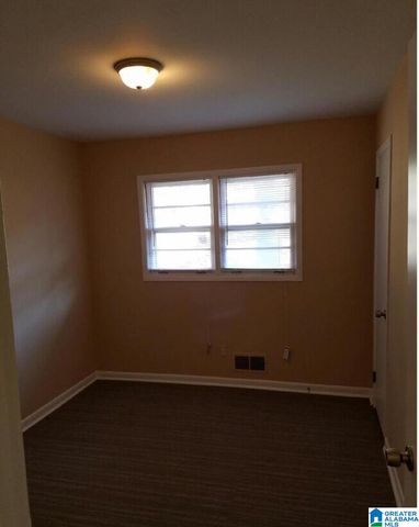 1812 DAMON CIRCLE, Tarrant, AL 35217