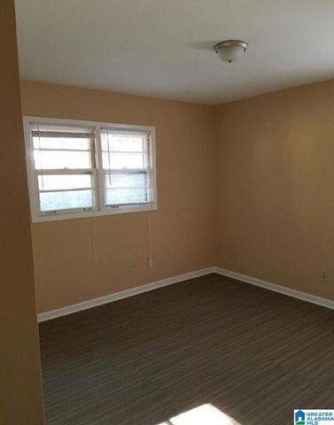 1812 DAMON CIRCLE, Tarrant, AL 35217