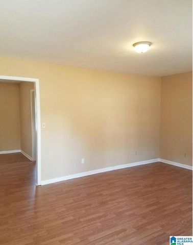 1812 DAMON CIRCLE, Tarrant, AL 35217