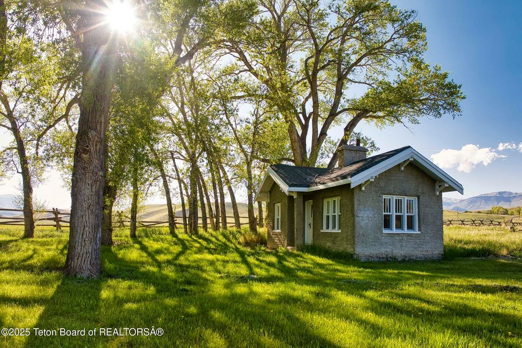 20A RD 5RU, Meeteetse, WY 82433 photo 33