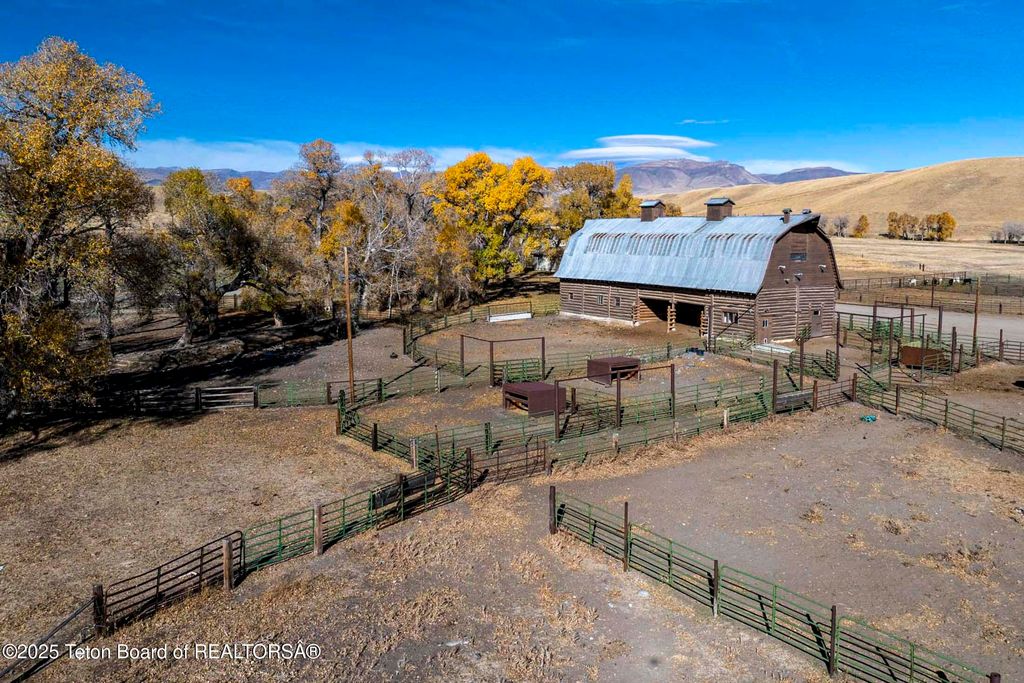 20A RD 5RU, Meeteetse, WY 82433 photo 53