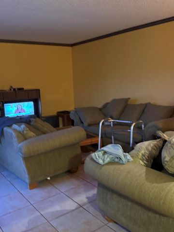 4101 Waterview Circle 41-A, Palm Springs, FL 33461