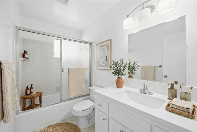 1101 Lincoln Boulevard 1A, Santa Monica, CA 90403