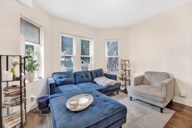 4502 W Montana Street 2, Chicago, IL 60639