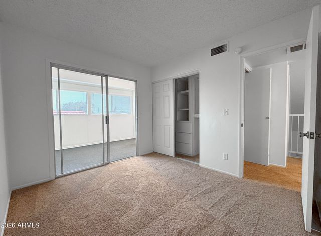 3202 W LOMA Lane 2, Phoenix, AZ 85051