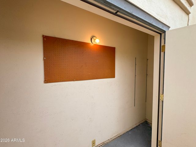 3202 W LOMA Lane 2, Phoenix, AZ 85051