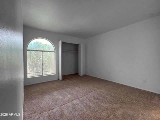 3202 W LOMA Lane 2, Phoenix, AZ 85051