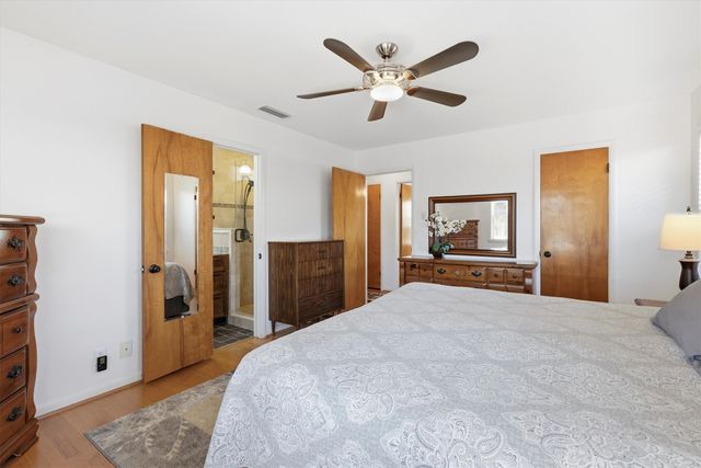 6256 Saratoga Circle, Dallas, TX 75214