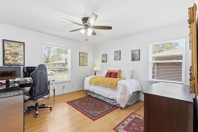 6256 Saratoga Circle, Dallas, TX 75214