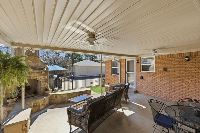 6256 Saratoga Circle, Dallas, TX 75214