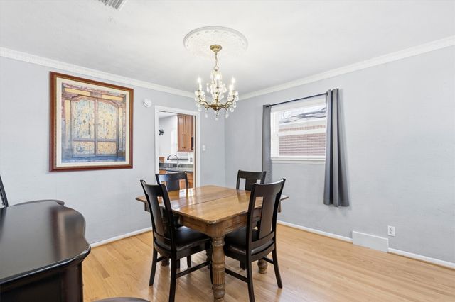 6256 Saratoga Circle, Dallas, TX 75214