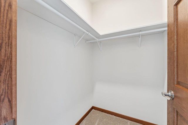 212 S Dewey Avenue, Reedsburg, WI 53959