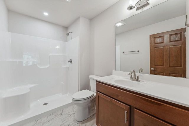 212 S Dewey Avenue, Reedsburg, WI 53959