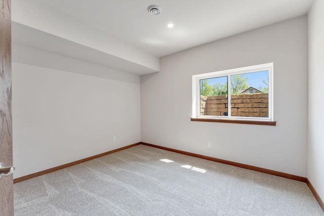 212 S Dewey Avenue, Reedsburg, WI 53959