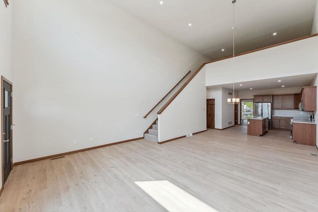 212 S Dewey Avenue, Reedsburg, WI 53959