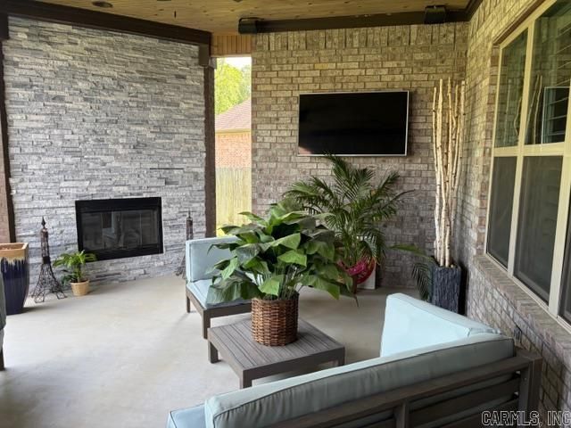 35 Drew Drive, Little Rock, AR 72223