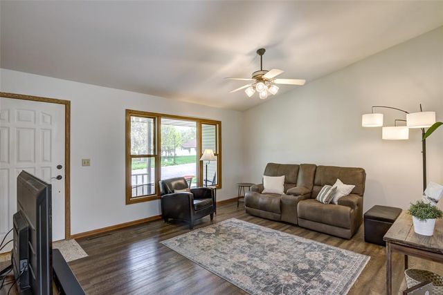 311 Glenwood Court, Chippewa Falls, WI 54729