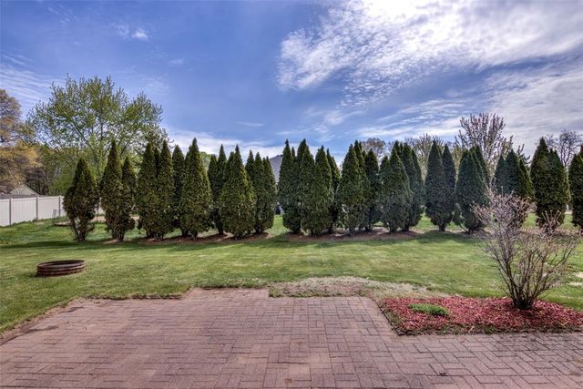 311 Glenwood Court, Chippewa Falls, WI 54729