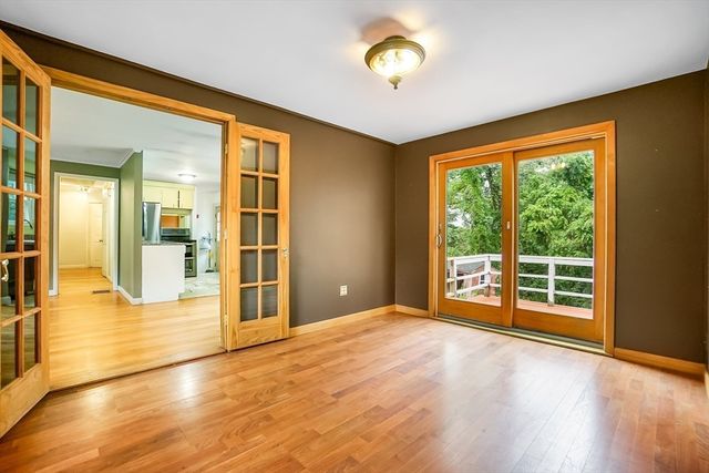 454 Old Connecticut Path, Wayland, MA 01778