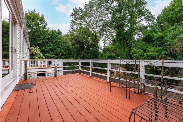 454 Old Connecticut Path, Wayland, MA 01778