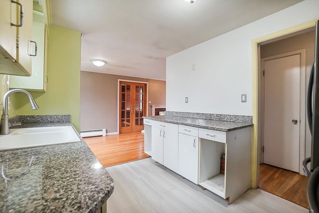 454 Old Connecticut Path, Wayland, MA 01778