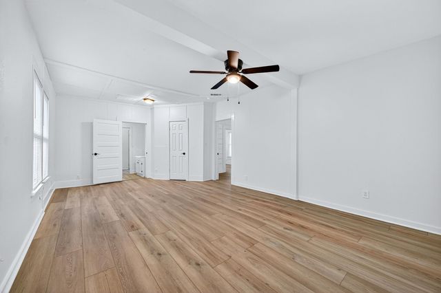 514 E Day Street, Denison, TX 75021