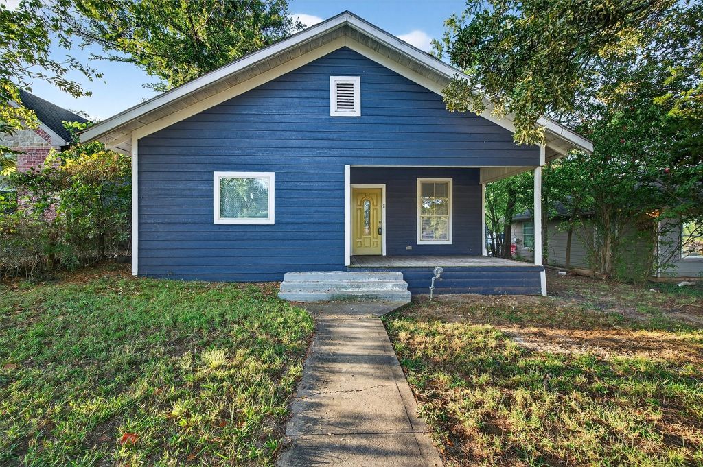 514 E Day Street, Denison, TX 75021