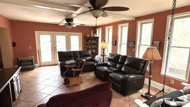 4420 N Highway 25W, Williamsburg, KY 40769