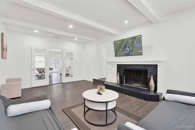 6060 Franklin Road, Bloomfield Hills, MI 48301