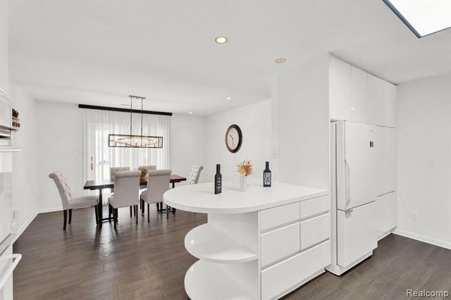 6060 Franklin Road, Bloomfield Hills, MI 48301